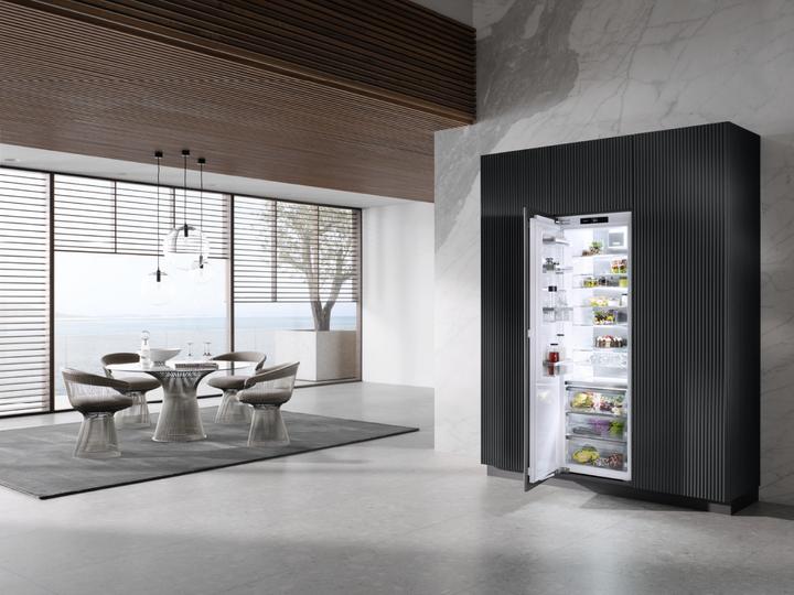 Actual product image Miele K 7773 D (296 l)