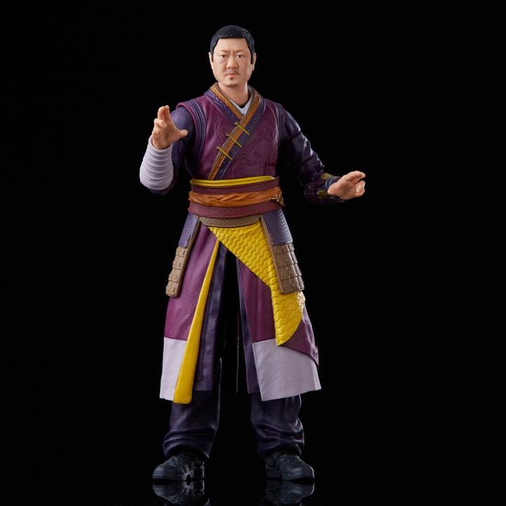 Immagine prodotto Hasbro Figura da collezione di Wong della Serie Leggende Marvel (15 cm), 4 accessori e 1 elemento da
