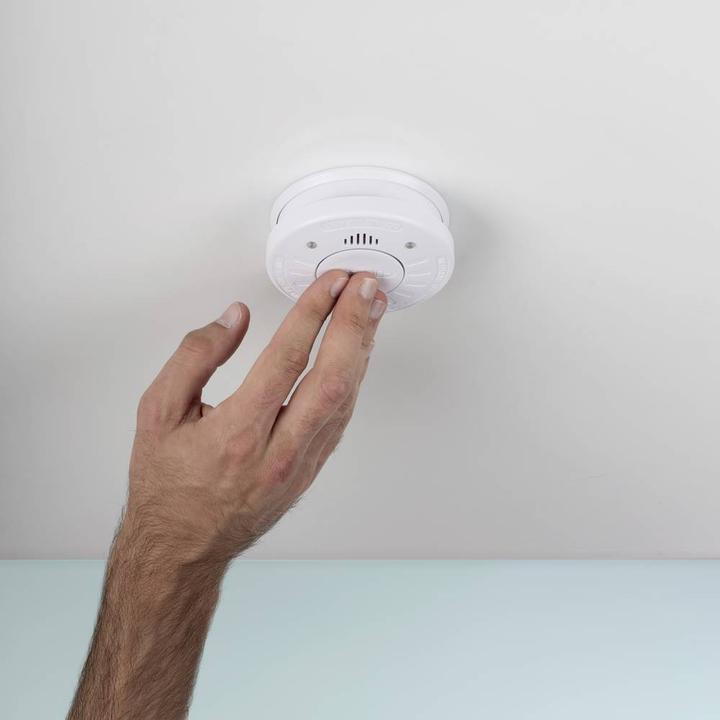 Actual product image Smartwares RM520 smoke detector