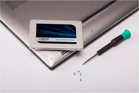 Actual product image Crucial Mx500 (250 GB, 2.5")