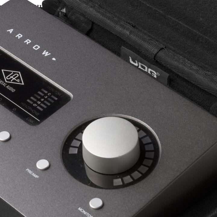 Produktbild UDG U8467bl Universal Audio Arrow Hardc Black
