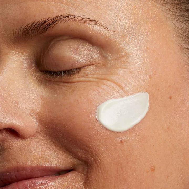 Actual product image Clarins Nutri-Lumière SPF 15 Toutes Peaux (50 ml, Day cream, SPF 15)