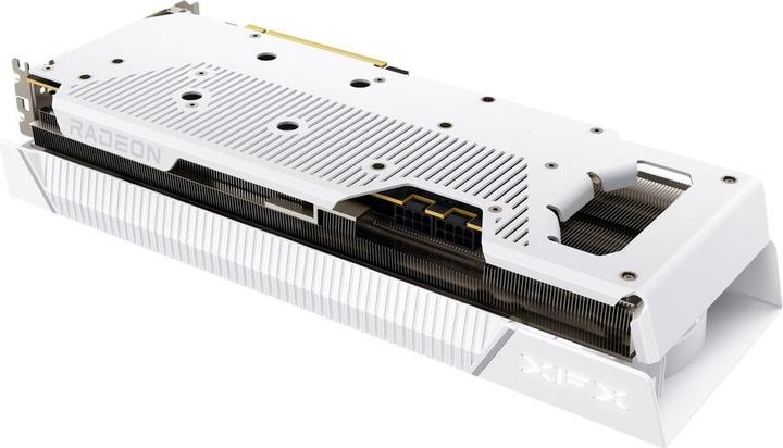 Actual product image XFX Qicksilver Radeon RX 7800 XT Magnetic Air Gaming Arctic White (16 GB)
