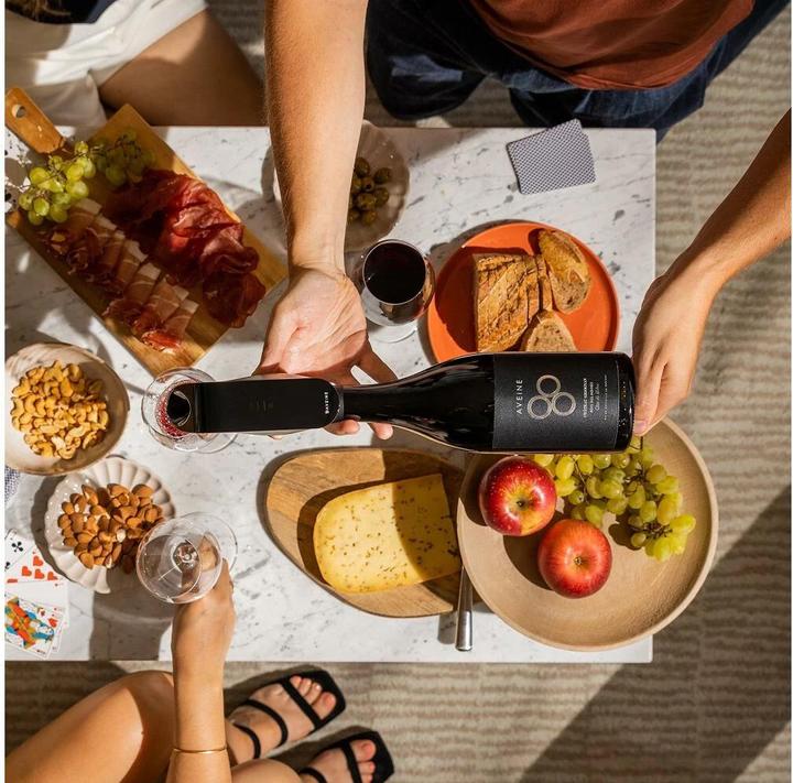 Produktbild Avène Wein-Belüfter Essentiel 1 Stück, Schwarz/Silber (Weinbelüfter)