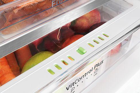 Produktbild Amica Kühlgefrierkombination KGC 15493 W BxHxT 54.5 x 180 x 59 cm Kühlteil 180 l Gefrierteil 70 l (250 l)