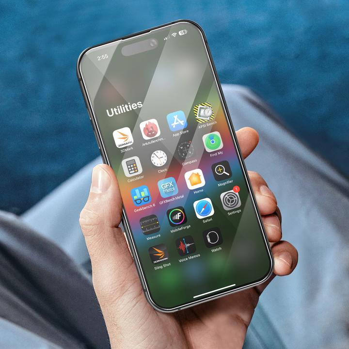 Produktbild UltraStick Screen Protector (1 Stück, Apple iPhone 16 Plus)