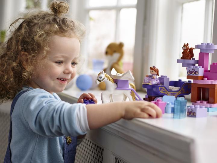 Actual product image LEGO Disney Sofia carriage (10822)