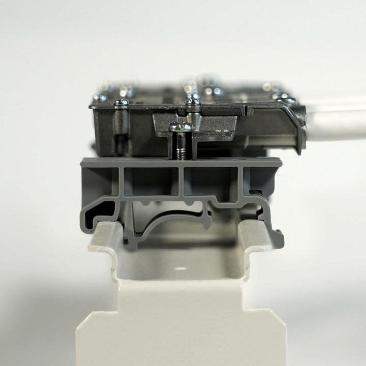 Immagine prodotto Televes 543603 Sdoppiatore o combinatore di cavi Sdoppiatore di cavi in acciaio inox (8.50 dB, Collettori e ramificazioni)