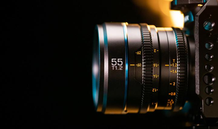 Produktbild Sirui Nightwalker 24 35+55mm T1.2 S35 MF Cine Lens Bundle X-Mount (Fujifilm X, APS-C / DX, Vollformat)
