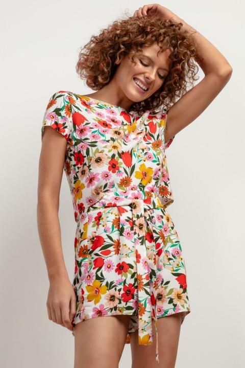 Actual product image Tessita Blouse model (S)