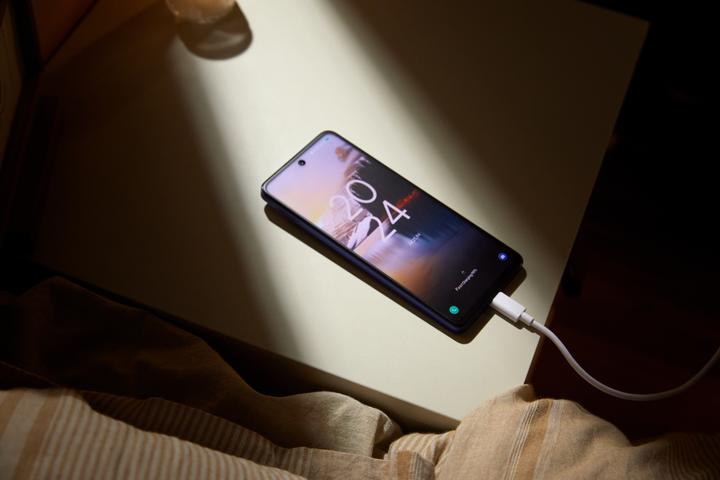 Actual product image TCL 40 NxtPaper (256 GB, Opalescent, 6.78", Dual SIM, 50 Mpx, 4G)