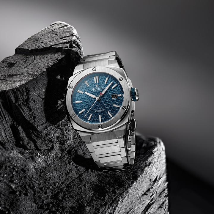 Actual product image Alpina Watch Alpina AL-525TB4AE6B Extreme (Diving watch, 41 mm)