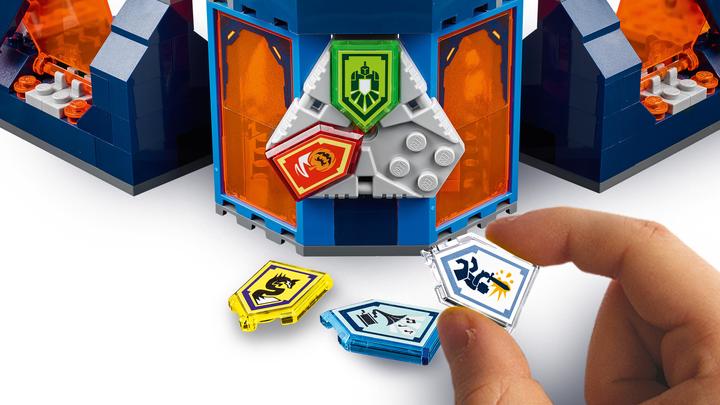 Actual product image LEGO Knighton Castle (70357, LEGO Nexo Knights)