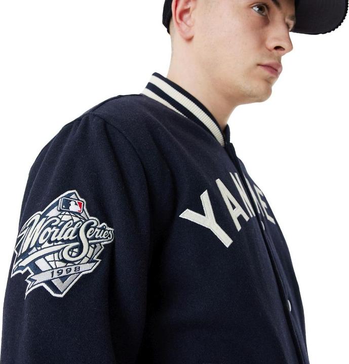 Image du produit New Era Varsity College Veste - PATCHES New York Yankees (L)