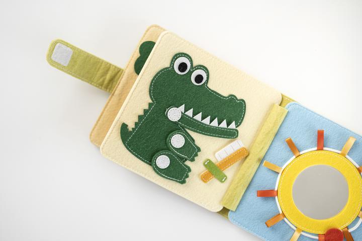 Image du produit Birnelino Mini Felt Book - Ours et le ballon d'air chaud