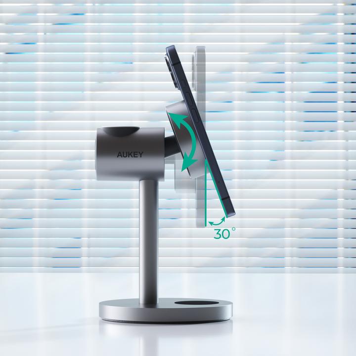 Actual product image Aukey MagLink 3-in-1 (15 W)