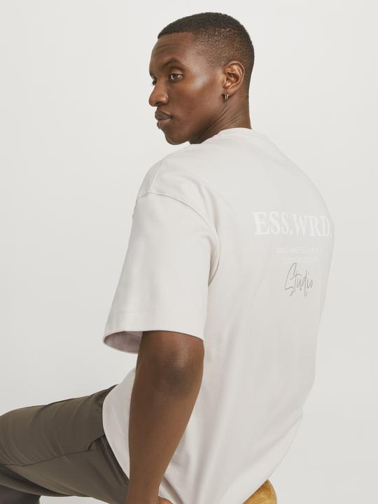 Actual product image Jack & Jones Jjeurban Edge Studio Tee Ss O-Neck Noos (XL)