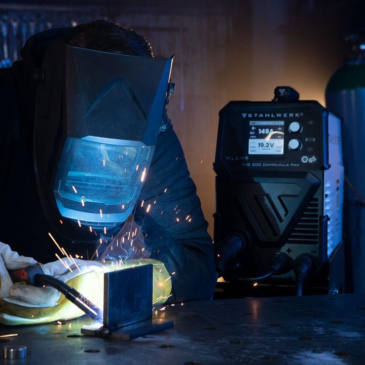 Produktbild Stahlwerk Schweissgerät MIG MAG 200 Doppelpuls Pro vollsynergisches mit Zubehör