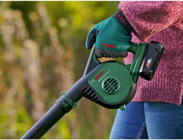 Image du produit Bosch Home & Garden Universal (Fonctionnement sur batterie, Souffleur de feuilles)