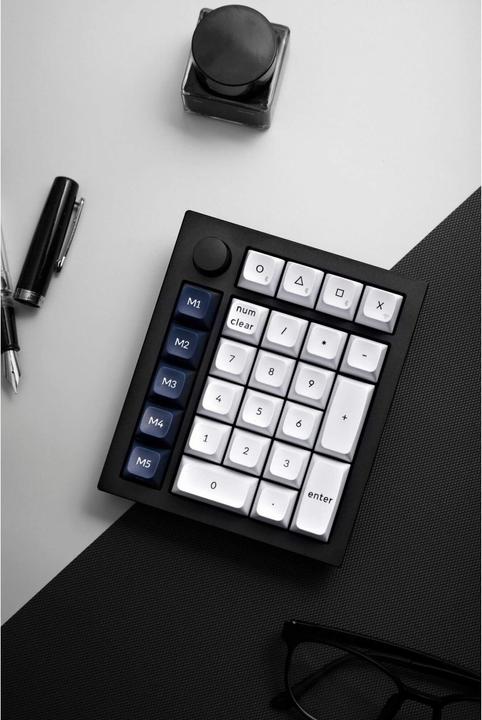 Actual product image Keychron Q0 Max (Numeric keypad, Cable)