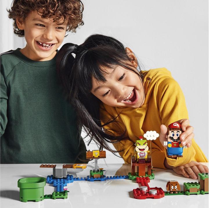 Actual product image LEGO Adventures with Mario Starter Course (71360, LEGO Super Mario, LEGO Rare Sets)