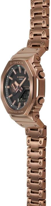 Actual product image G-Shock GM-B2100GD-5AER (Diving watch, 44 mm)
