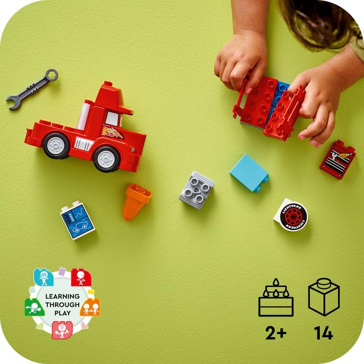 Actual product image LEGO Mack at the race (10417)