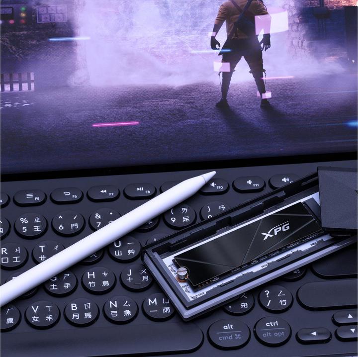 Actual product image Adata SSD 1TB PCI-E NVMe XPG Gammix S50 CORE retail (1000 GB, M.2 2280)
