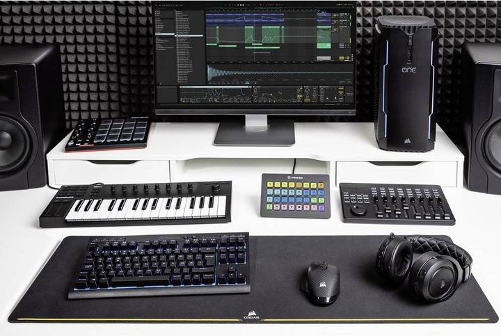 Actual product image Elgato Stream Deck XL