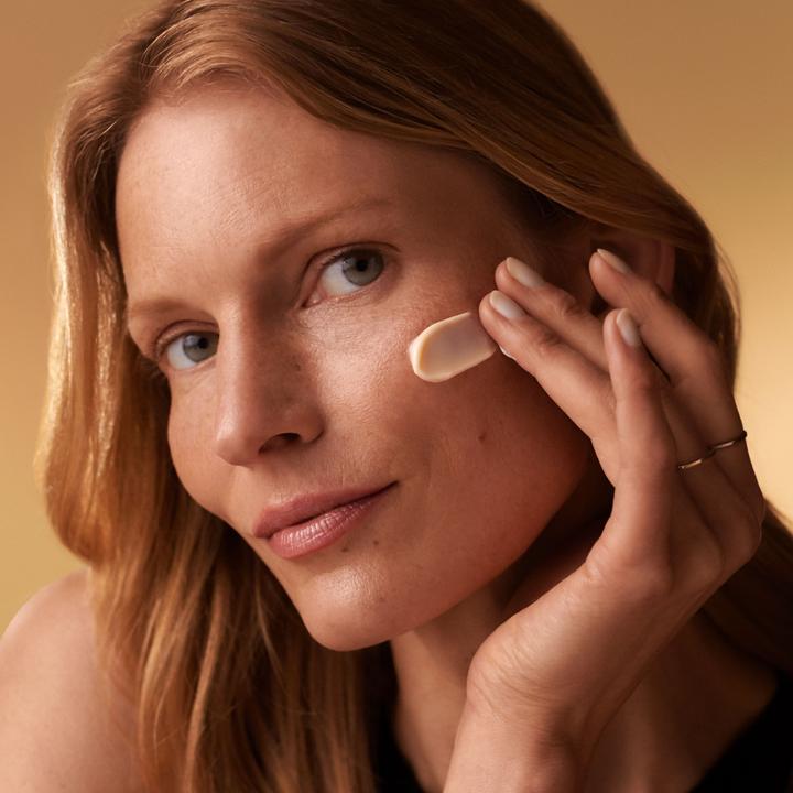 Actual product image Shiseido Future Solution LX (Body cream, 50 ml)