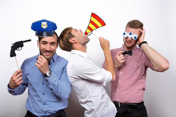 Produktbild Partydeco Fotorequisiten-Set Polizei Party 4-tlg
