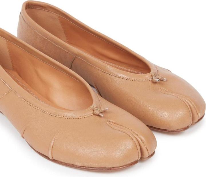 Produktbild Maison Martin Margiela Maison margiela tabi ballerina in camel color leather (38)