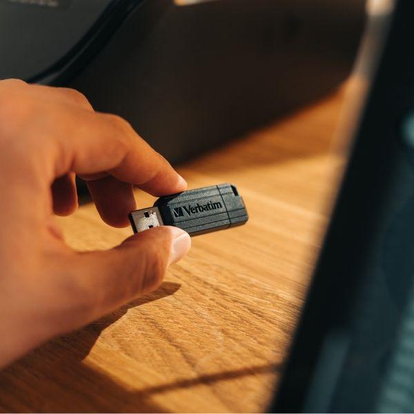 Image du produit Verbatim PinStripe (64 Go, USB-A, USB 2.0)