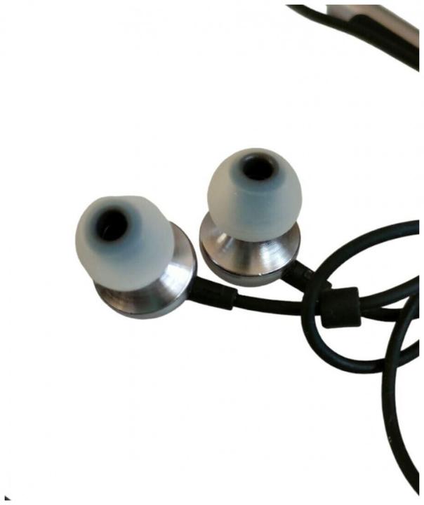 Actual product image RHA MA650i (Cable)