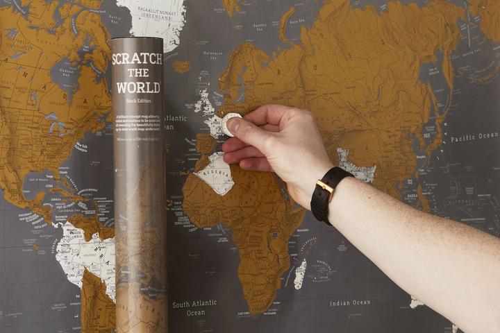 Produktbild Maps International Scratch the World black edition