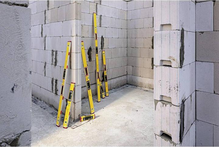 Produktbild Stabila Elektronik Wasserwaage TECH 196 DL 81 cm kalibrationsfrei IP67 19828 (81 cm)
