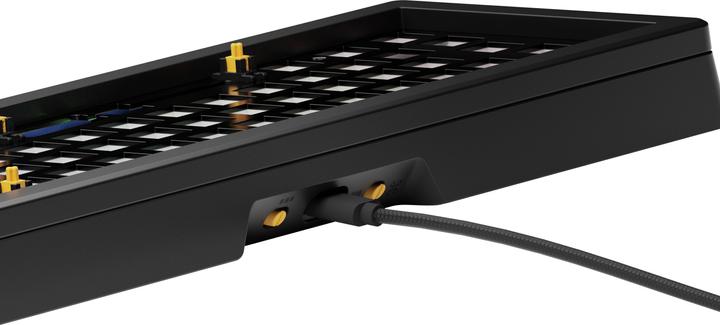 Actual product image Glorious GMMK 3 65 % custom gaming keyboard - barebone, ISO layout, black (Cable)
