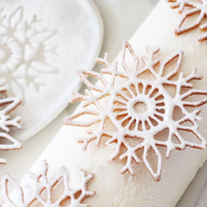 Actual product image ScrapCooking Baking tin for cake topper Christmas snowflakes