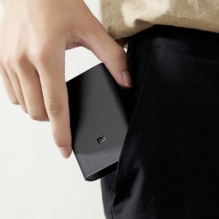 Actual product image Xiaomi Mi 3 Ultra Compact (10000 mAh, 22.50 W, 37 Wh)