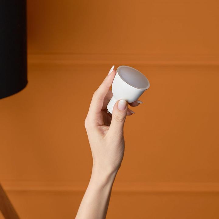 Actual product image Shelly Duo GU10 - RGBW (GU10, 5 W, 400 lm, 1 x, G)