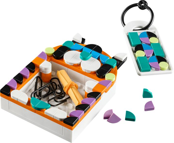 Image du produit LEGO Plateau pour animaux & étiquette de sac (30637, LEGO Dots)
