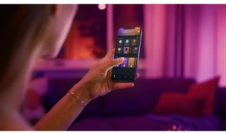 Actual product image Philips Hue White & Color Ambiance starter kit (GU10, 5.70 W, 350 lm, 3 x, G)