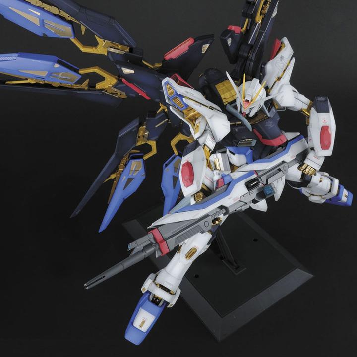 Produktbild Bandai Gundam - Strike Freedom Gundam Perfect Grade