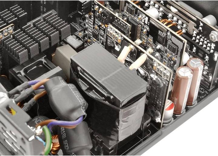 Immagine prodotto Thermaltake Toughpower GF3 (1200 W)