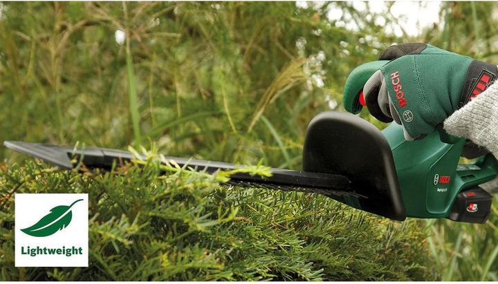 Actual product image Bosch Home & Garden EasyHedgeCut 18V-52-13 (Cordless hedgecutters)
