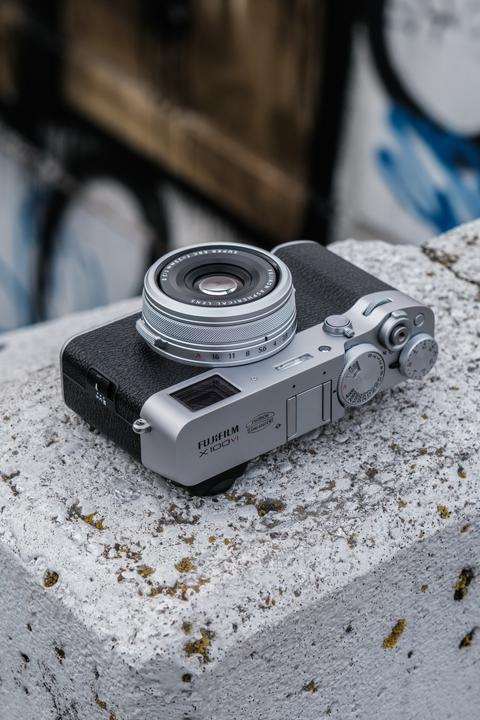 Image du produit Fujifilm X100VI (23 mm, 40.20 Mpx, APS-C / DX)