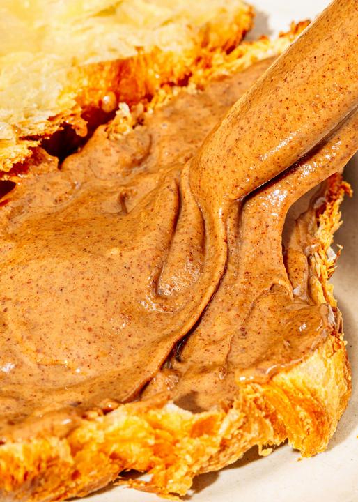Produktbild KoRo Bio Mandelmus mit Vanille und Zimt