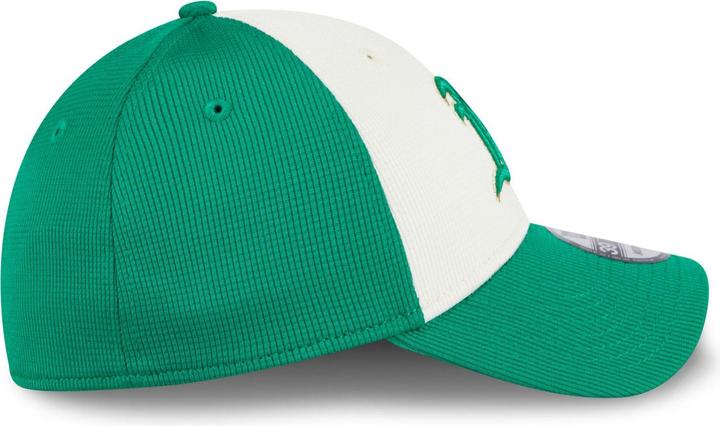 Actual product image New Era 39Thirty Cap - Saint Patrick's Day Oakland Athletics (M/L)