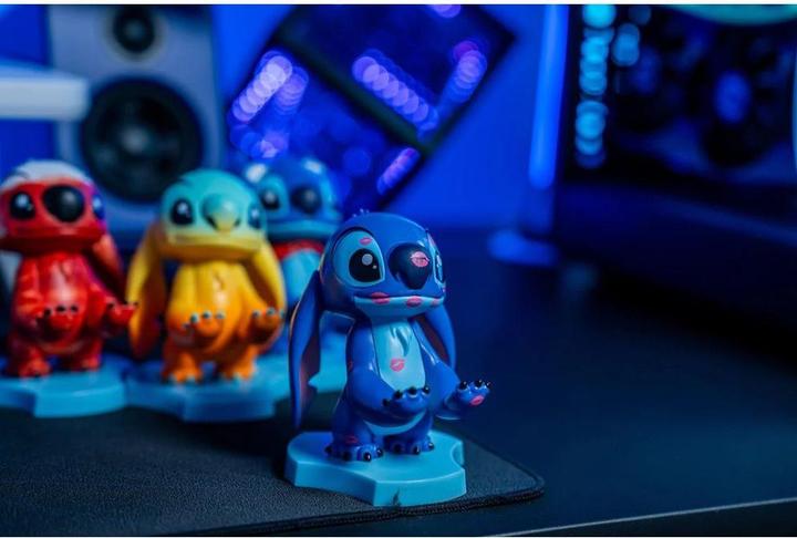 Produktbild Exquisite Gaming Stitch: Loved Up - Cable Guy Holdem (PS5)