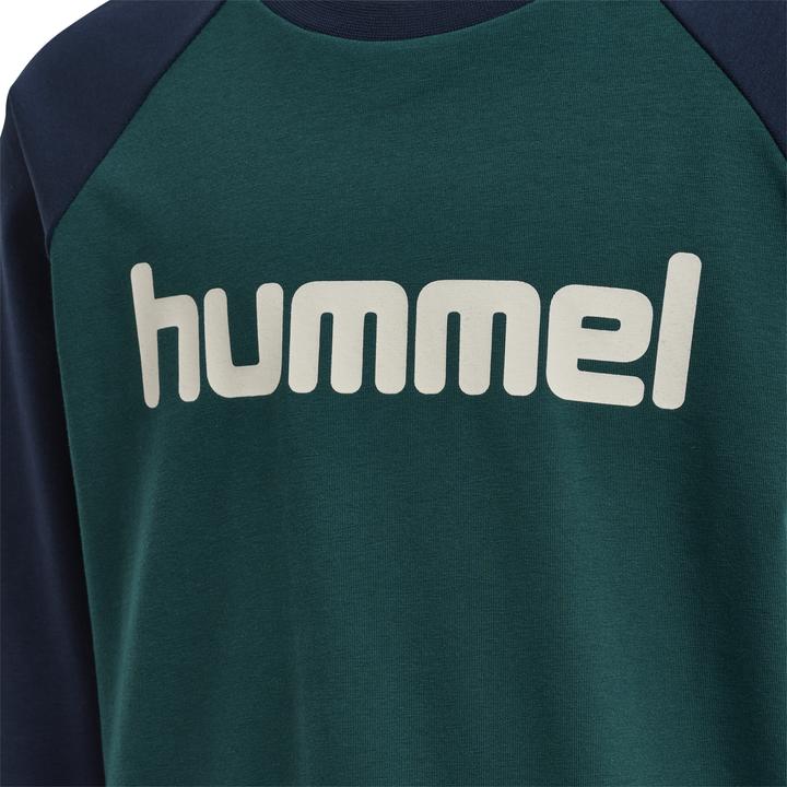 Actual product image hummel Boys T-Shirt L/S (110)